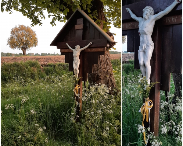 Versiering Wegkruisen Versiering Wegkruisen